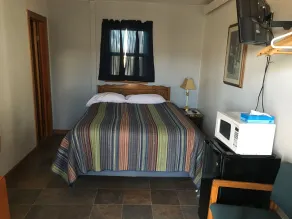 Gerrys Motel - Room
