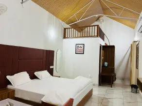 The Shalam Resort श्रीकृष्ण शरणं मम - Camera