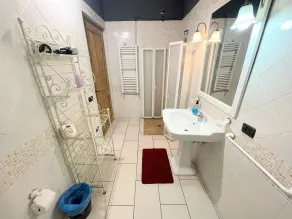 Apt 6 - Magical Grounds With Pool Jacuzzi Sleeps 4 - Badezimmer