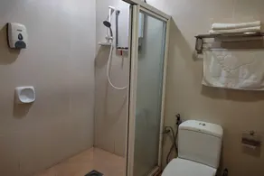 Hotel D'New 1 KK Sabah - Badeværelse