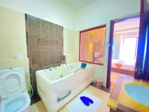 Mfalme Beachfront Apartments - Badezimmer