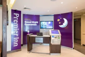 Premier Inn Tenby Town Centre - Recepción