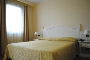 International Hotel - Chambre