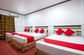 Max Travellers Inn by RedDoorz - Chambre