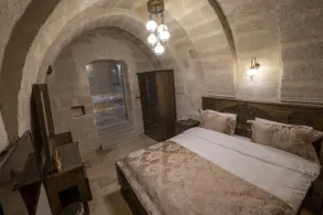 Underground Cave Suites Hotel - Room