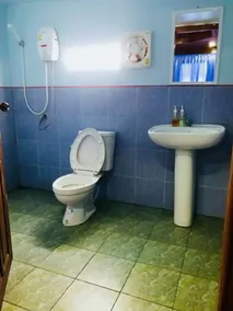 We Care Resort - Baño