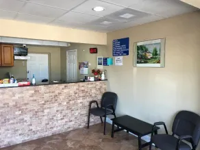 La Bella Inn - Lobby