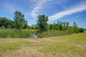 Steps to Fishing Pond! Country Cabin in Maysville - Innvendig
