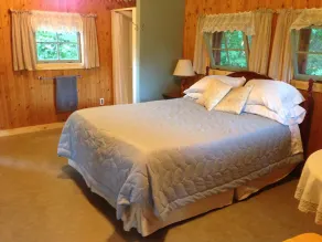 Riverside Adventures Vacation Rentals - Room