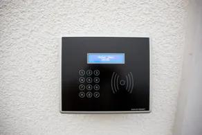 Joos Hotel - Check-in/check-out kiosk