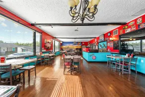 Shores Inn & Hotel - Restaurant