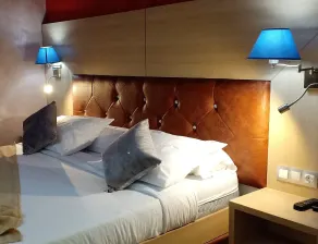 HOTEL AMSTERDAM - Room