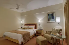 Pride Plaza Hotel, Ahmedabad - Chambre