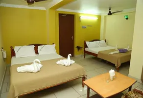 Hotel Nandha - Zimmer