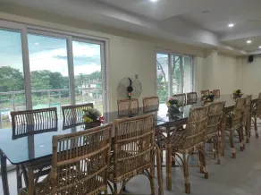Mayur Gardens - Restaurant