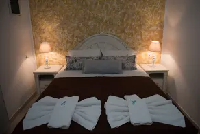 Dora Suites - Room
