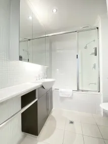 Park Inn by Radisson Melbourne Carlton - Badeværelse