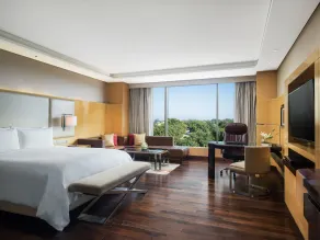 JW Marriott Hotel Chandigarh - Room
