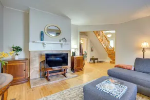 Walk to Syracuse Campus: Family-friendly Home! - Interior