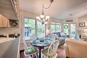 9 Mi to Midtown Harrisburg: Cottage w/ Deck - Interiør