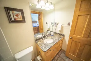 Tenderfoot Lodge #2642 - Salle de bain