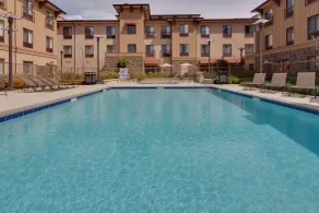Hampton Inn & Suites Windsor - Sonoma Wine Country - Piscine