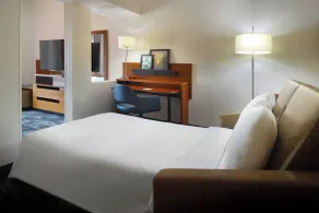 Fairfield Inn and Suites Charleston North/University Area - Chambre