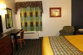 Home Gate Inn & Suites - Chambre