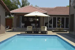 Lakeview Boutique Hotel & Conference Center - Pool