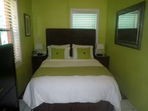 St John Inn - Room
