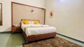 The Village Vista - Room