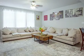 Family Home 7 Mi to University of North Texas! - Interiör