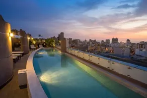 Jose Antonio Deluxe - Pool