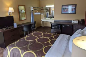 Super 8 by Wyndham Sandusky - Chambre