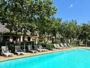 Eight Bells Mountain Inn - Pool