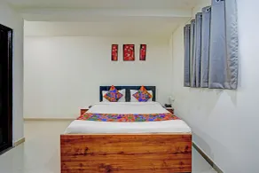 FabHotel Pearl Inn - Zimmer