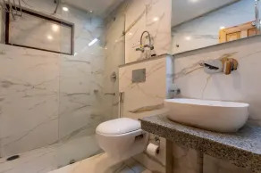 Alexandra Cottage - Bathroom