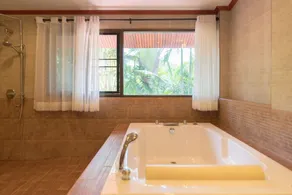 Phuket Cleanse - Casa de banho