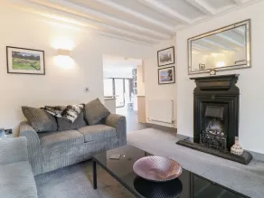 7 The Village - Interior