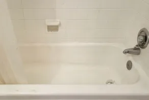 Way Side Inn by Hotel O Dallas near Fair Park Downtown - Bathroom