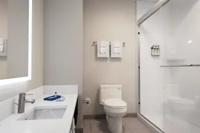 Holiday Inn Express Evansville - West by IHG - Salle de bain