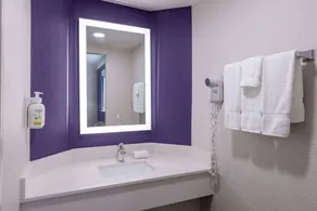 La Quinta Inn by Wyndham Kansas City Lenexa - Salle de bain