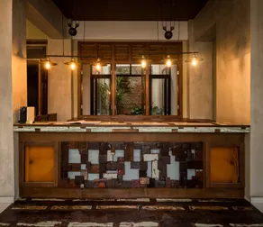 Treasures Hotel and Suites - Reception