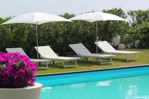 Oca Giuliva - Pool