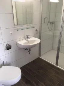 Dorfschänke DEGGENDORF Hotel & Apartmenthaus - Bagno