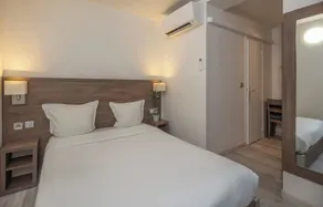 Hotel la Perle Montparnasse - Camera