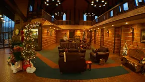 RiverBank Lodge - Hall