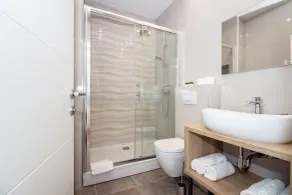 Lugo Apartments - Salle de bain