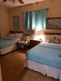Midtown Guest House - Room