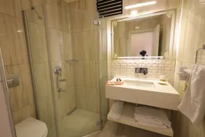 Berrak Otel - Bathroom